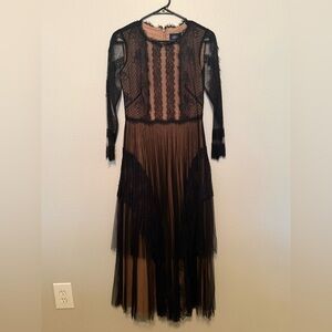 Marchesa Notte Elegant Black and Tan Lace Gown